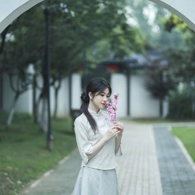 汉服模特
