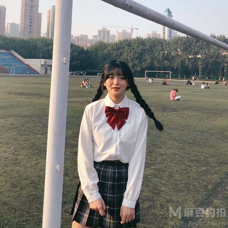 校园模特