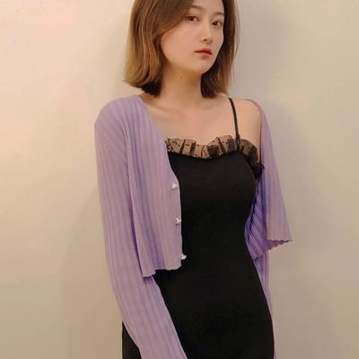 黑白模特