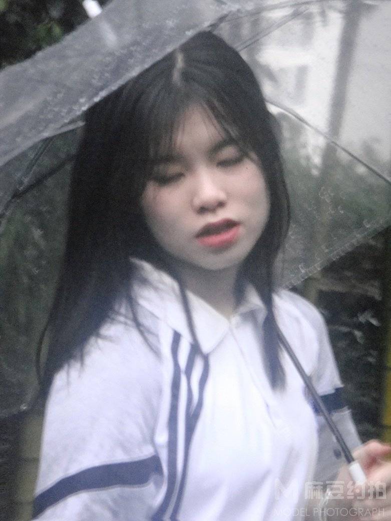胶片模特