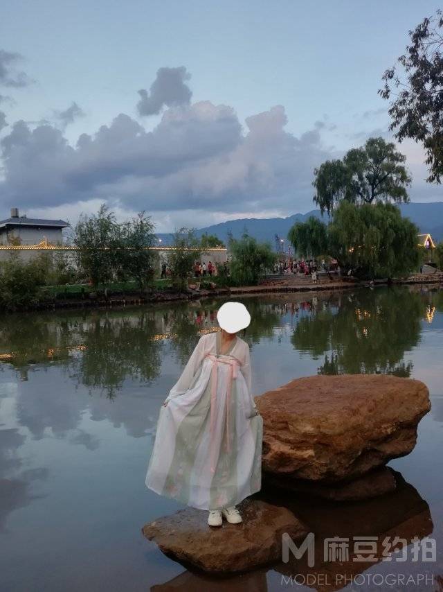 民国模特