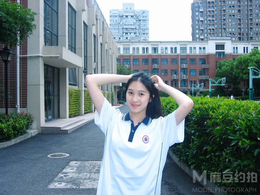 校园模特