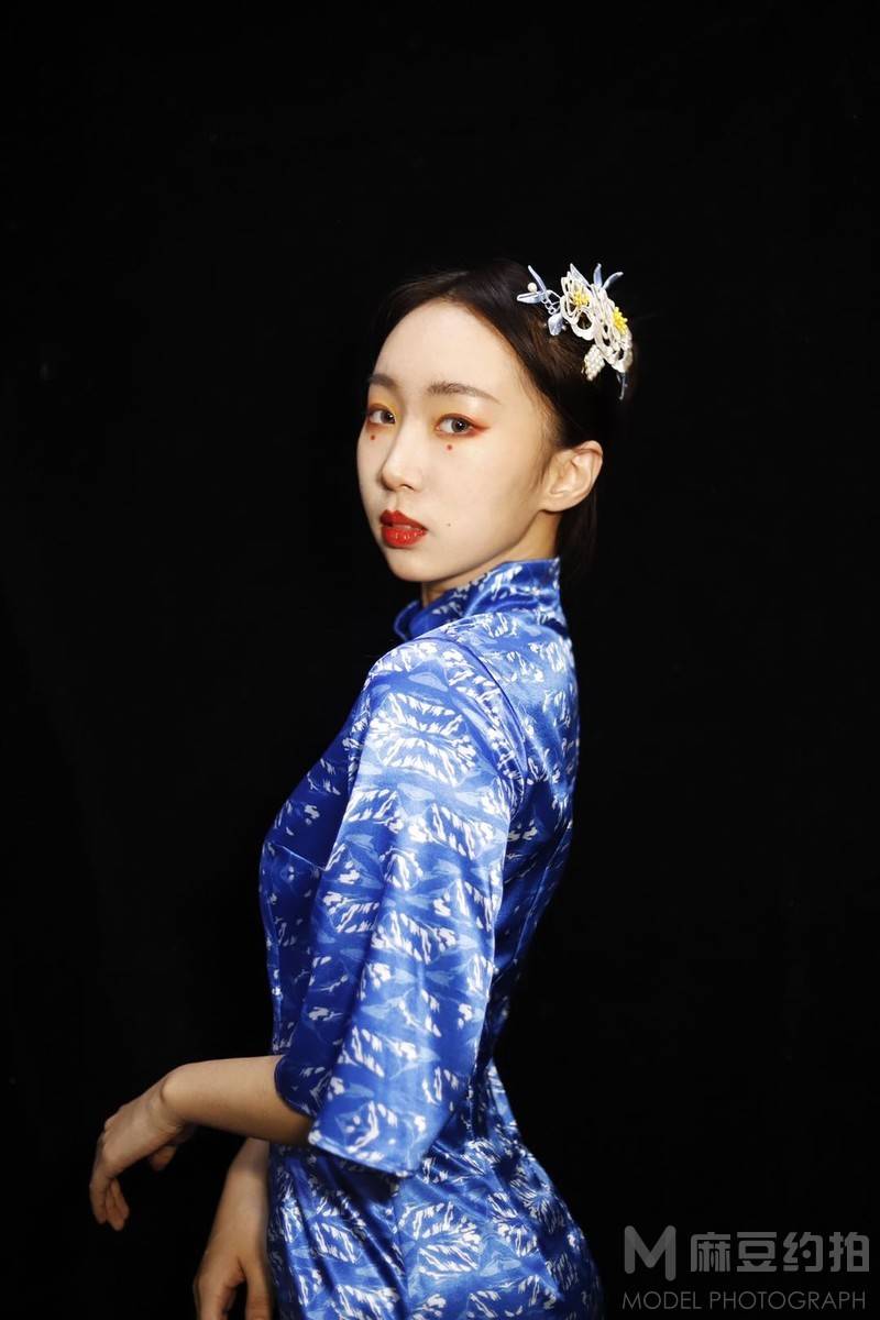 妆容模特