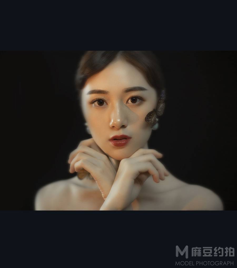 情绪模特