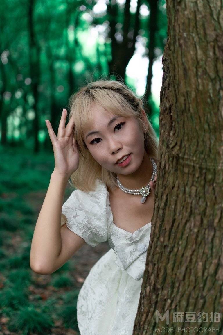 清新模特