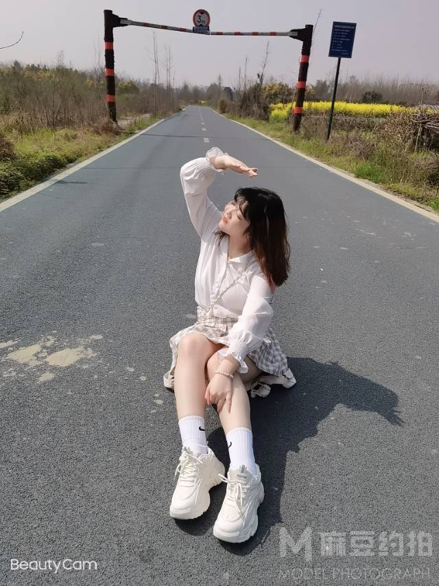 校园模特