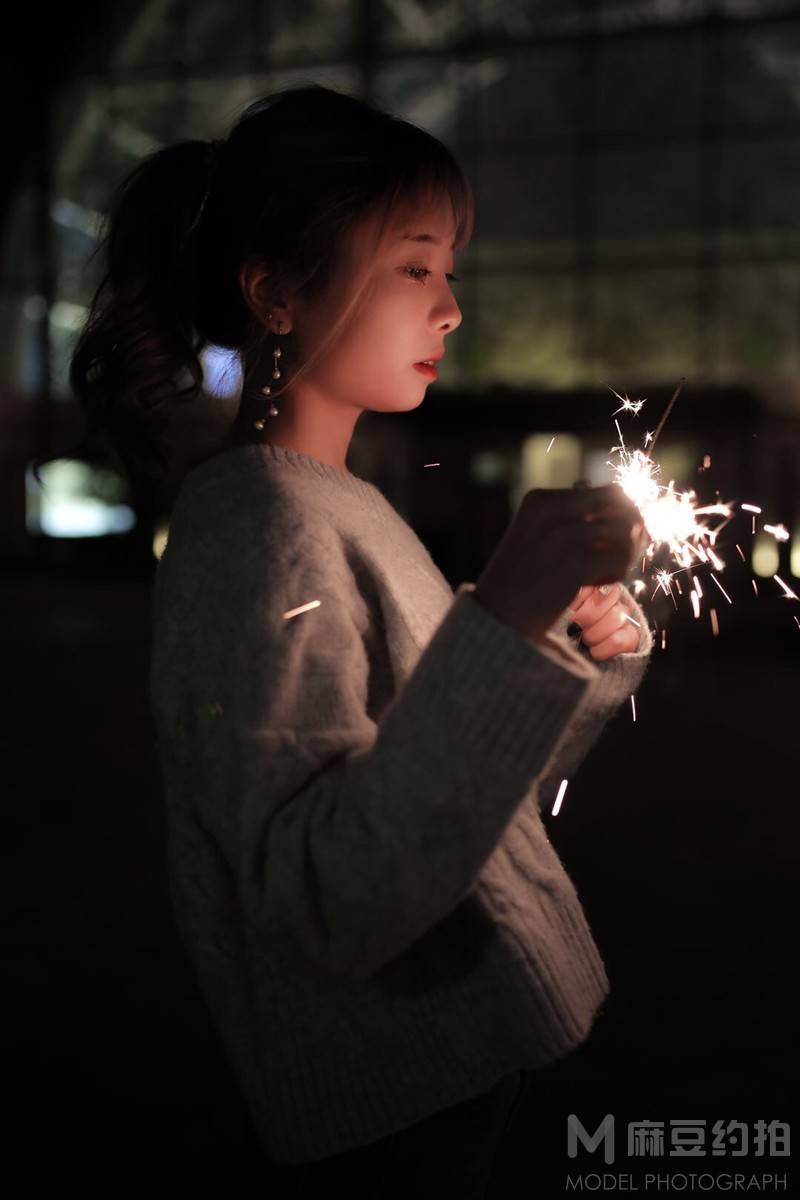 夜景模特