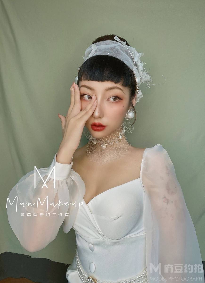 妆容模特