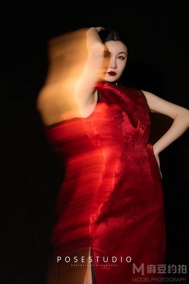 暗黑模特
