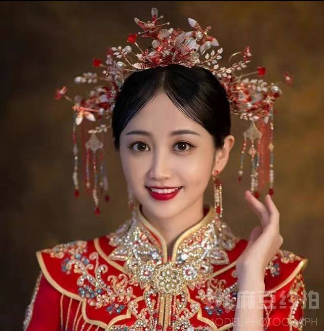 妆容模特