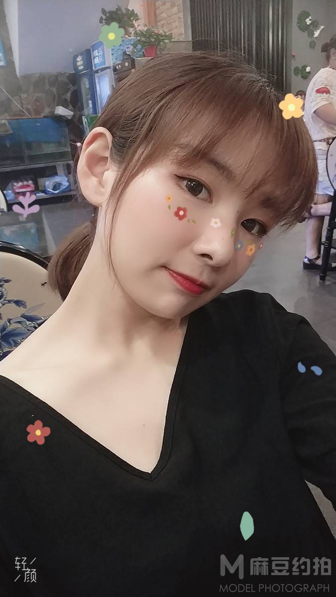 清新模特