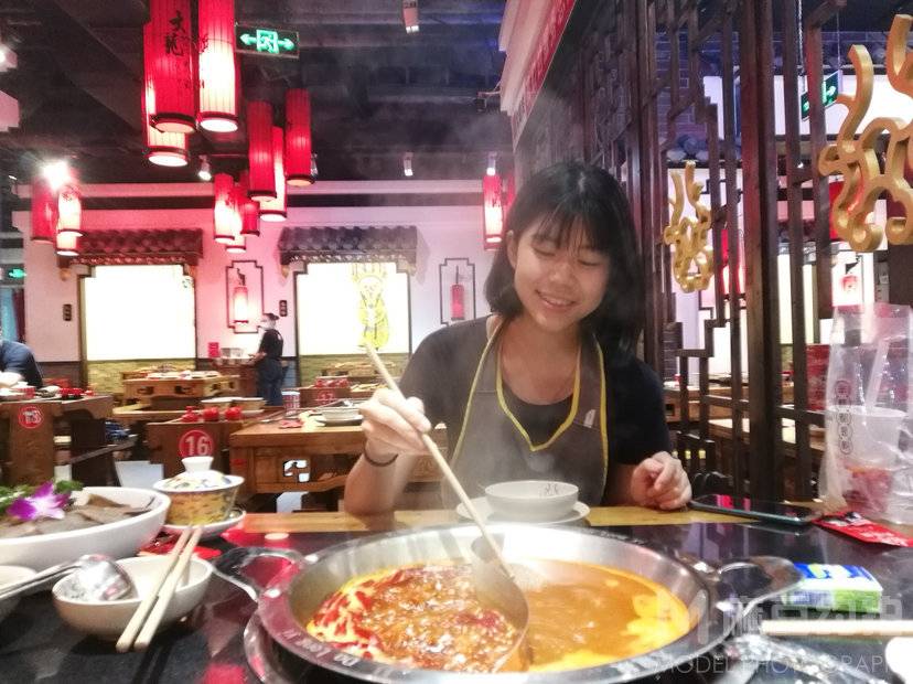 校园模特