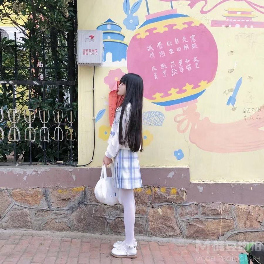 校园模特