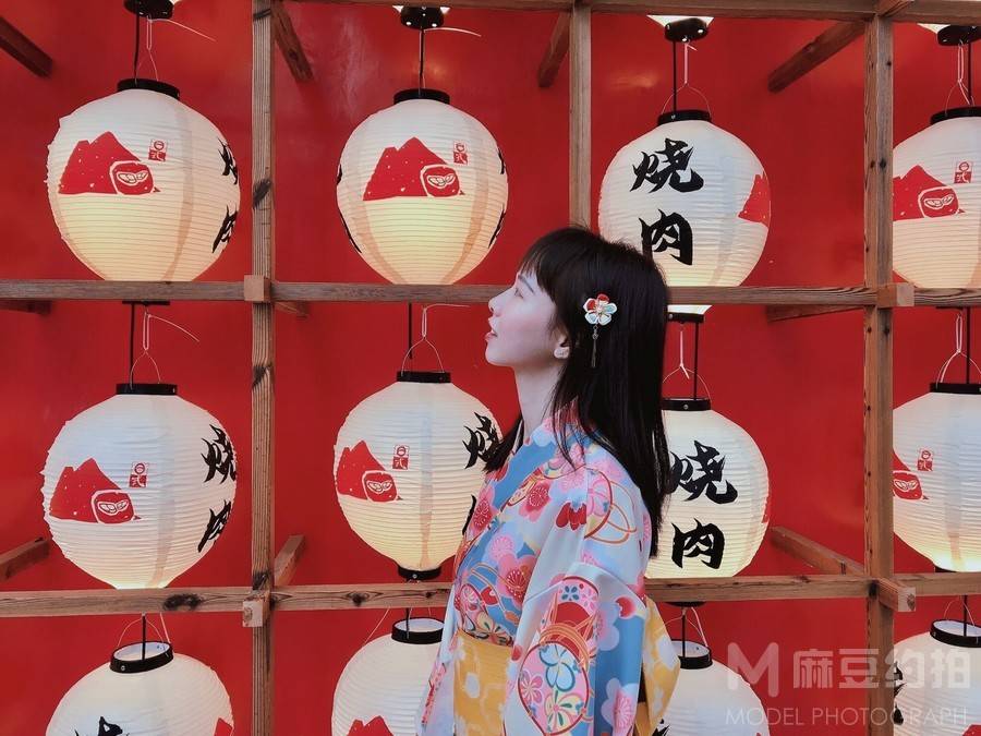 夜景模特