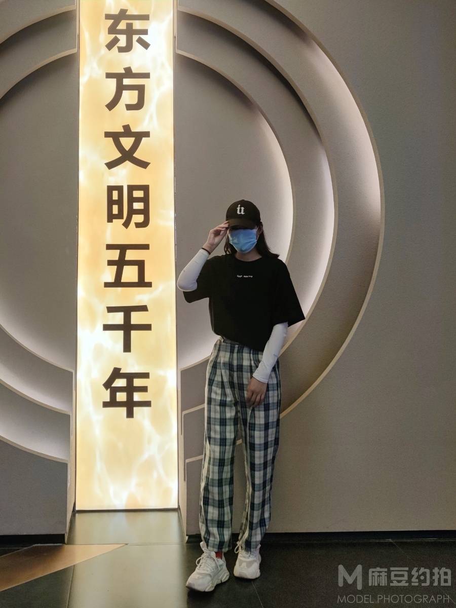 校园模特