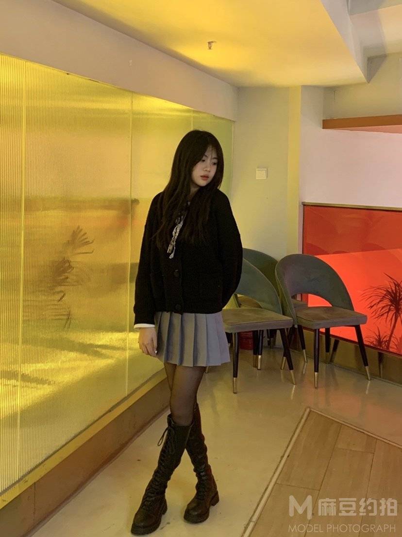 妆容模特
