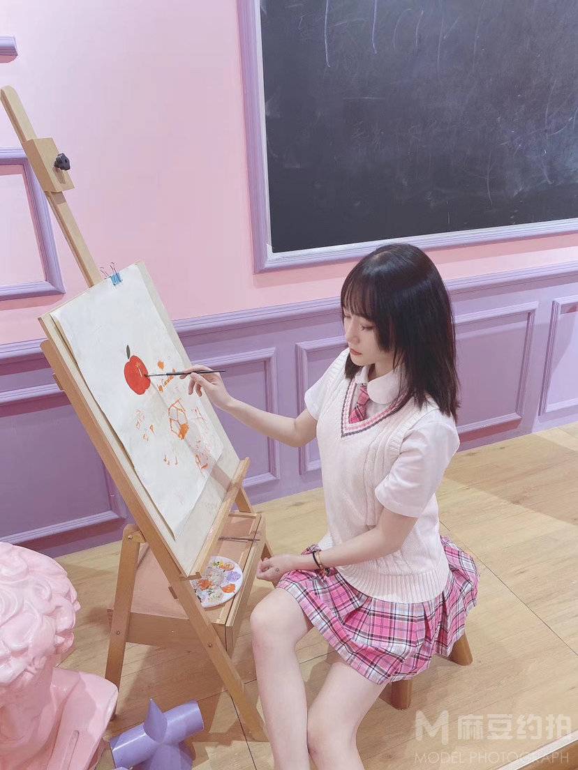校园模特