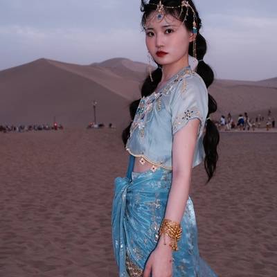 妆容模特