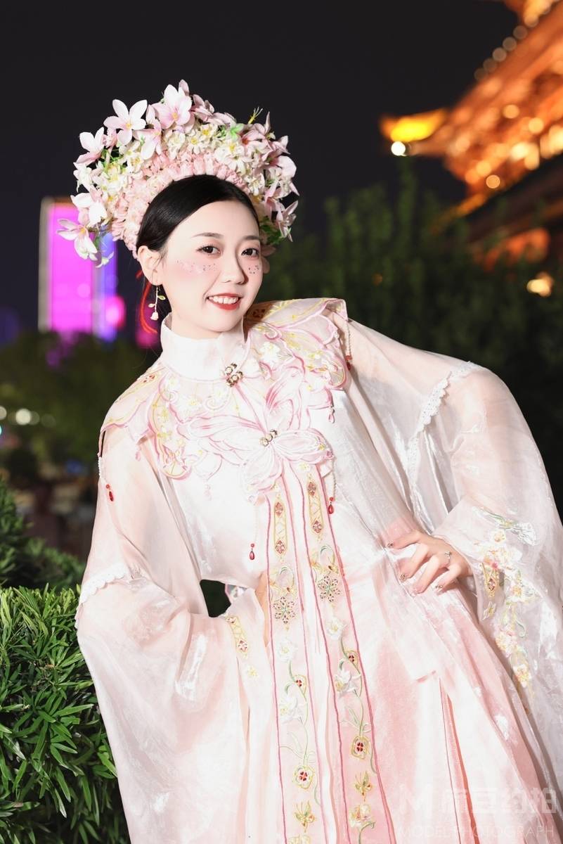 民国模特