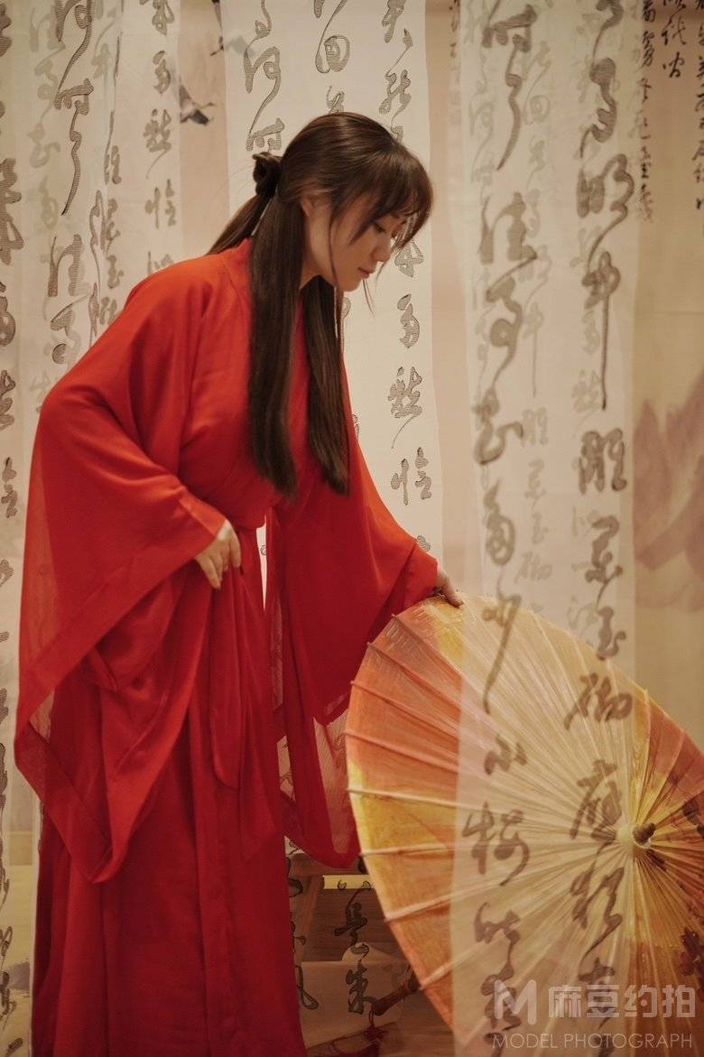 汉服模特