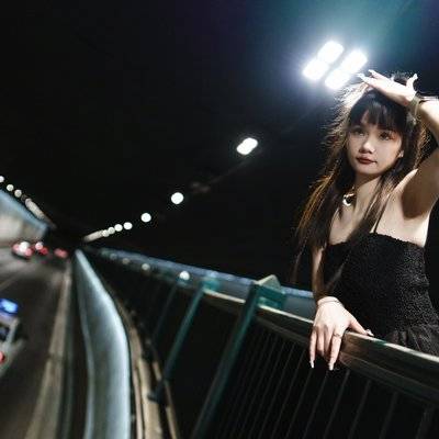 夜景模特