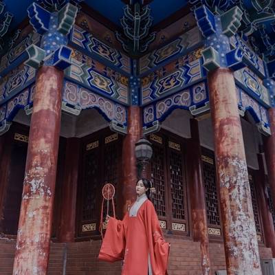 汉服模特
