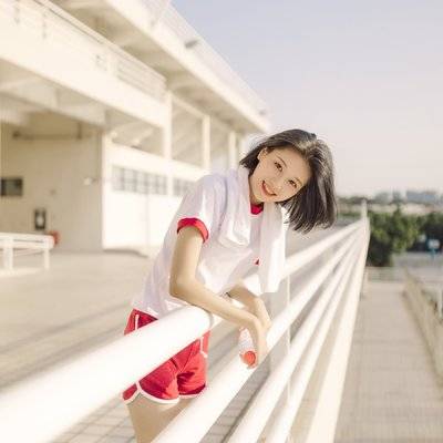 校园模特