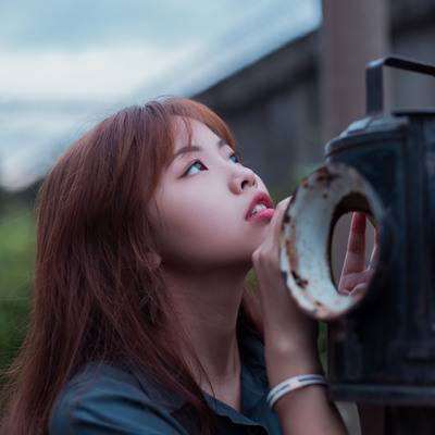 情绪模特