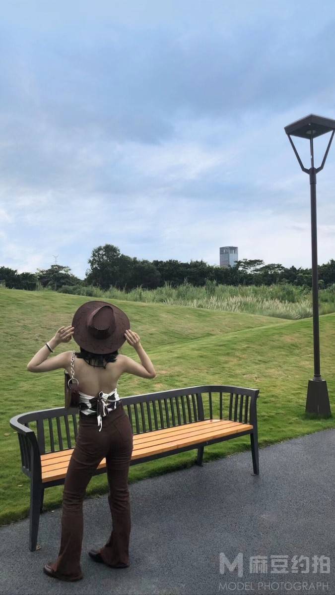 校园模特