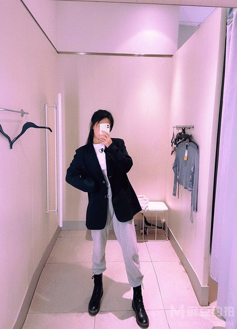 清新模特