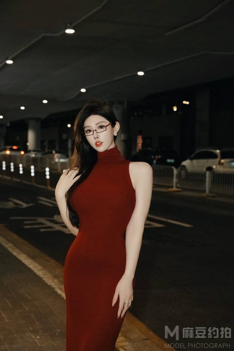 夜景模特