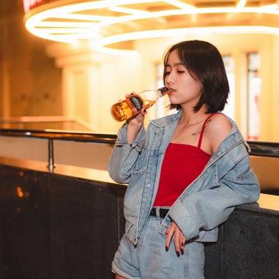 夜景模特