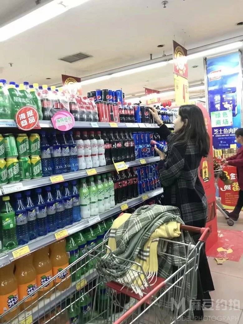 清新模特