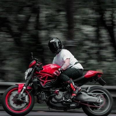 黑白模特