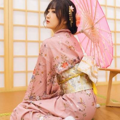 和服模特