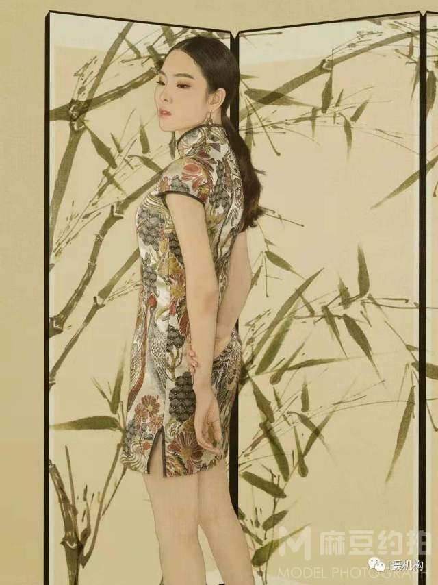 妆容模特