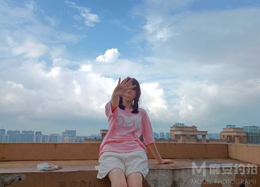 校园模特