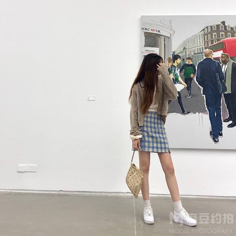 校园模特