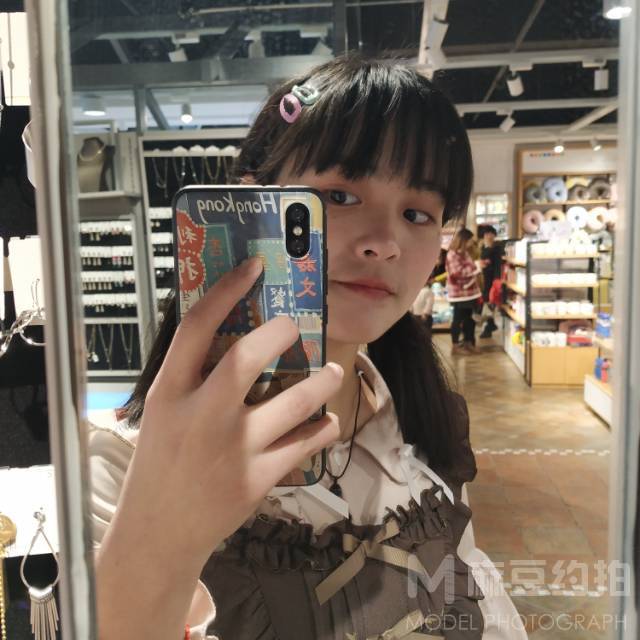 少女模特
