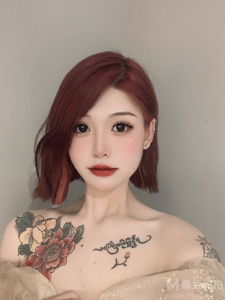 暗黑模特
