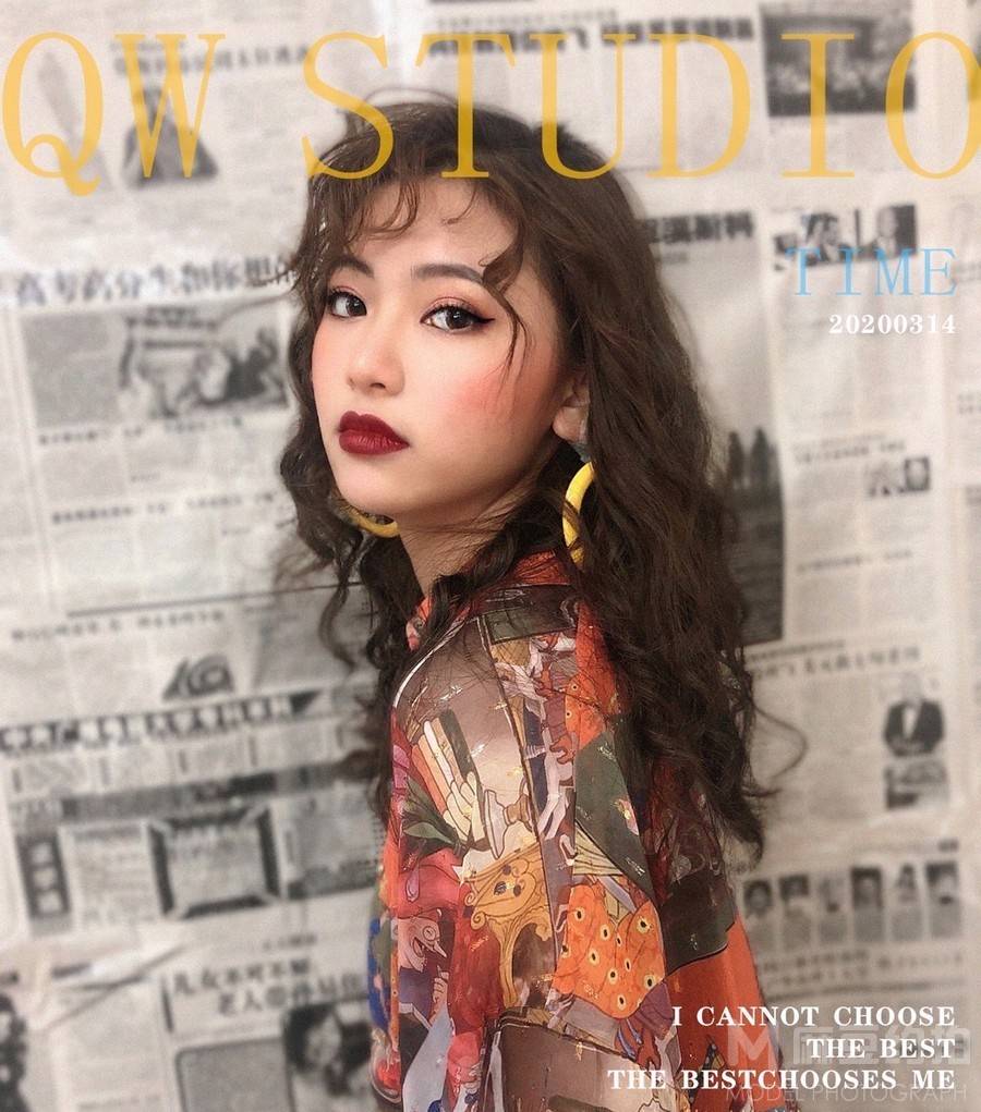 妆容模特