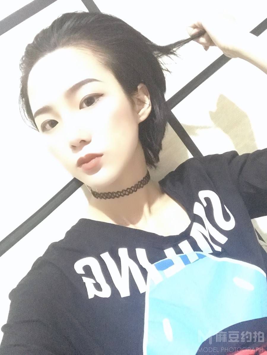 暗黑模特