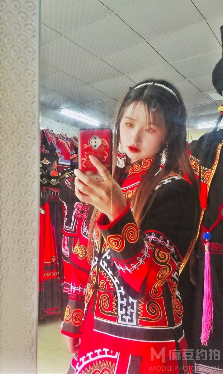 妆容模特