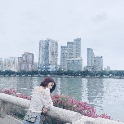 黑白模特
