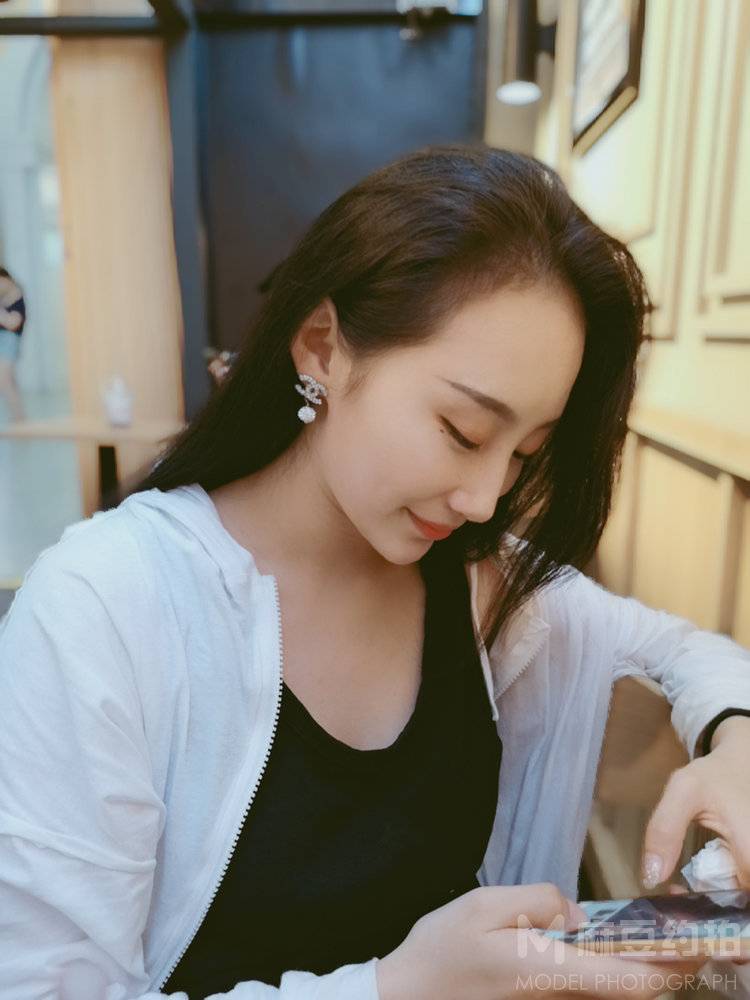 商务模特