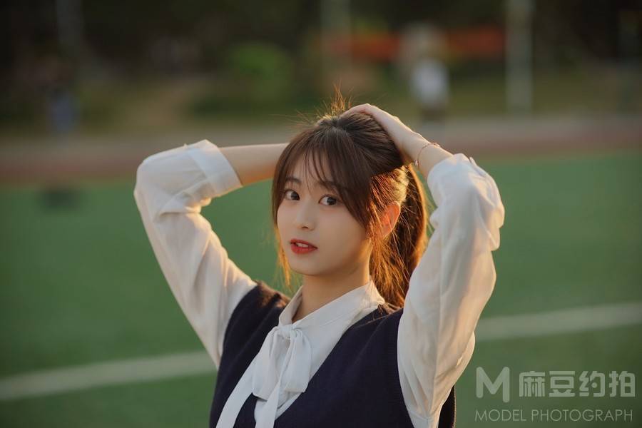 校园模特