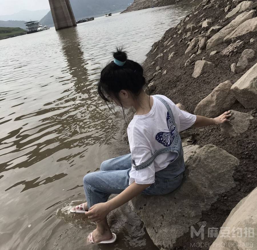 清新模特