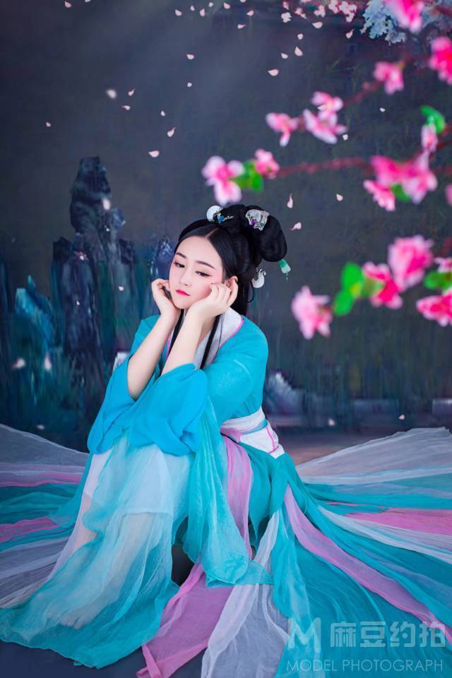 古风模特