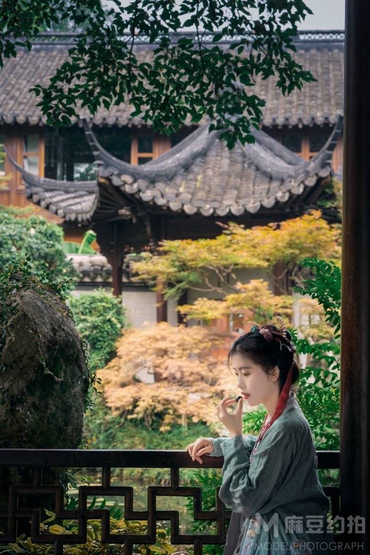 汉服模特