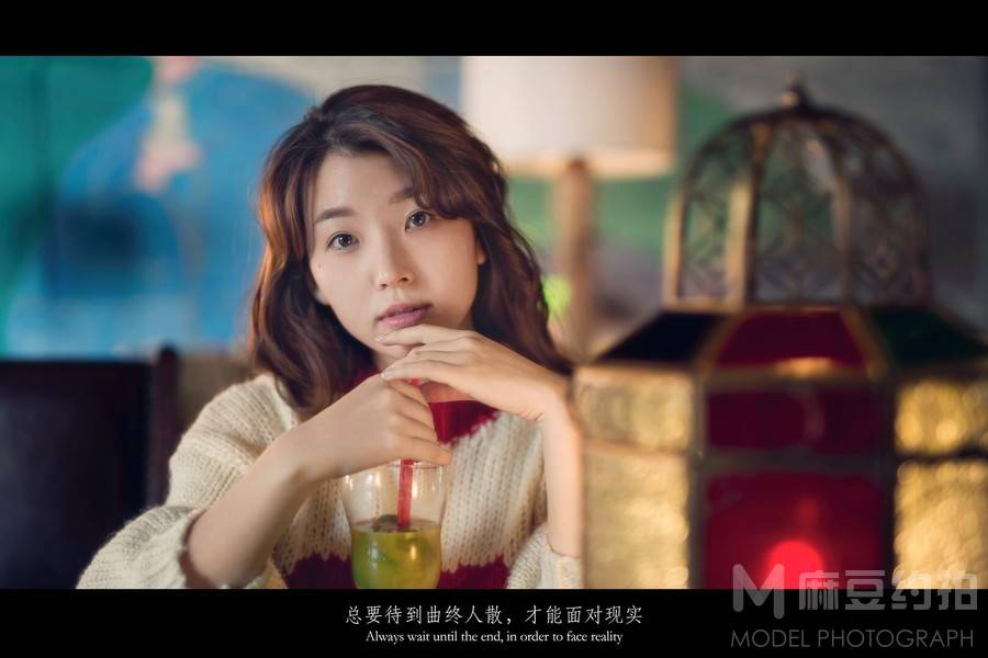 情绪模特